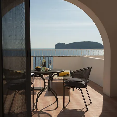 El Faro & Hotel Alghero