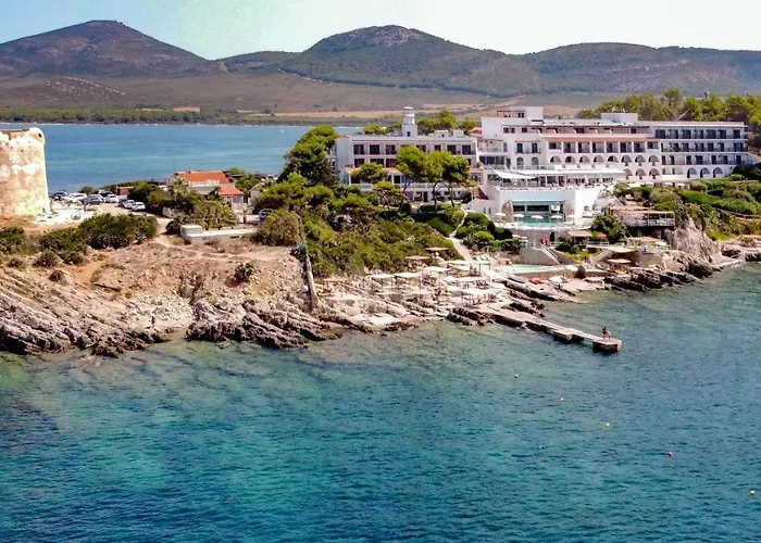 El Faro & Szálloda 4*