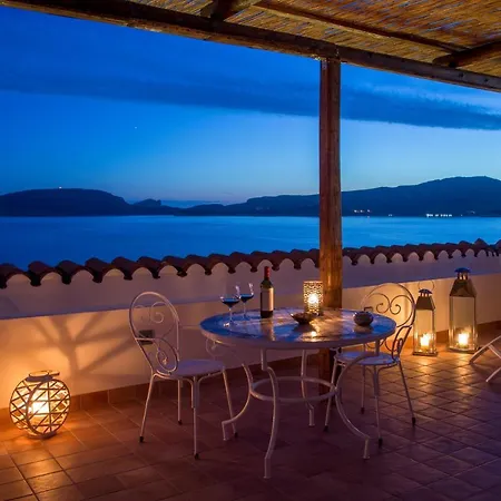 El Faro & Hotel 4*