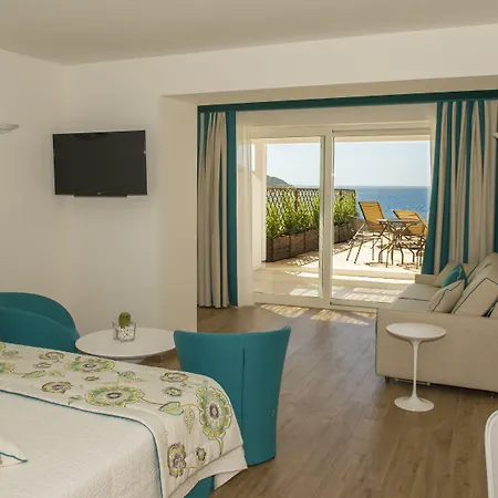 Otel El Faro & Alghero