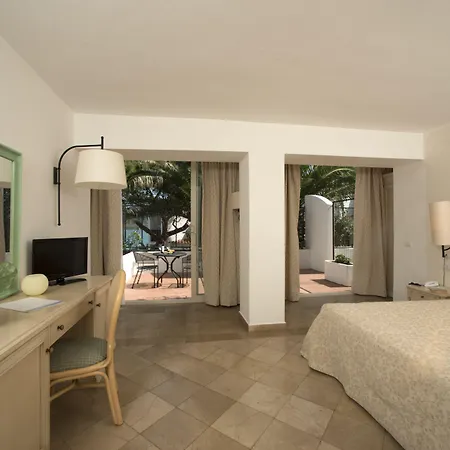Otel El Faro & 4*