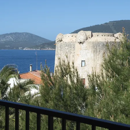 El Faro & Otel Alghero