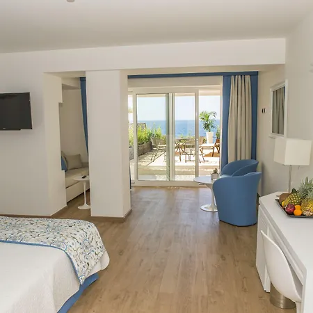 Otel El Faro & Alghero