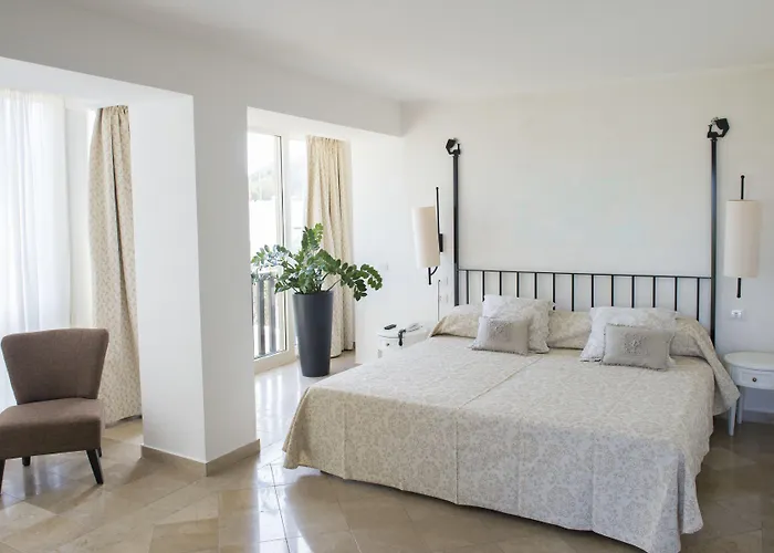 El Faro & Hotel Alghero